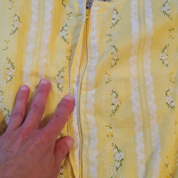 Vintage Texas Miss Cottage Core Prairie Floral Dress - Picture 6 of 8